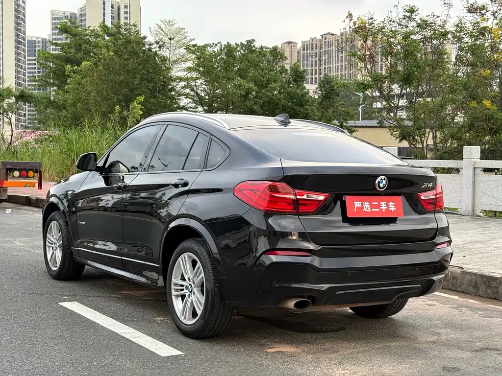 BMW X4 2017 — фото 9