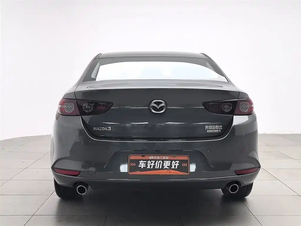 Mazda 3 Axela 2021