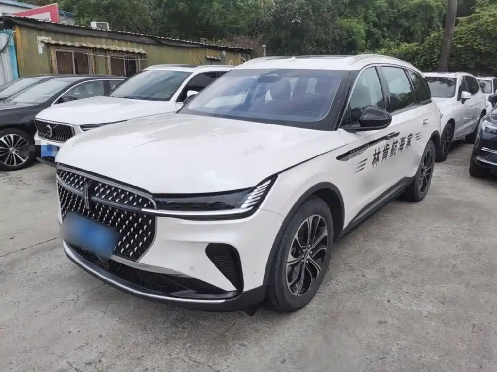 Lincoln Nautilus 2023