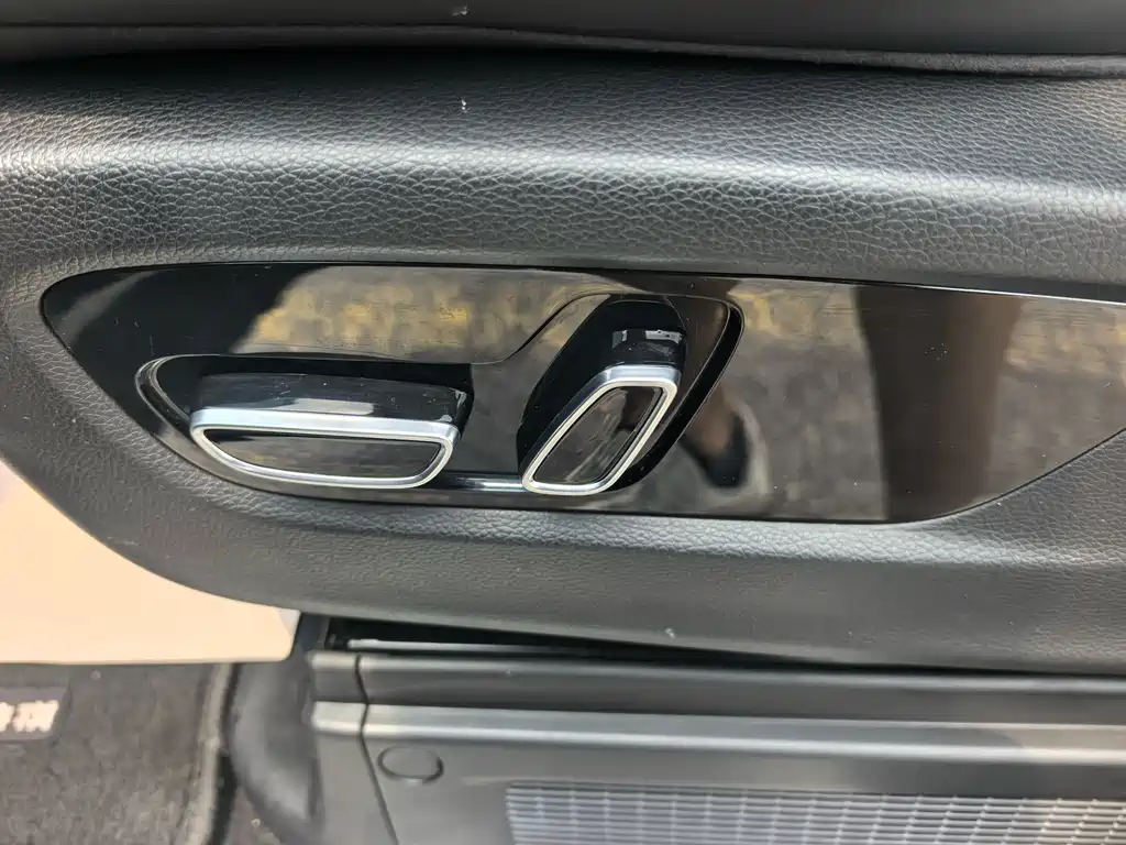GAC Trumpchi M8 2024 — фото 14
