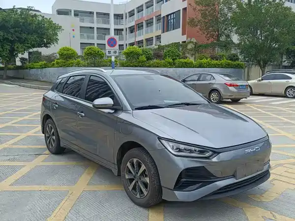 BYD e2 2023