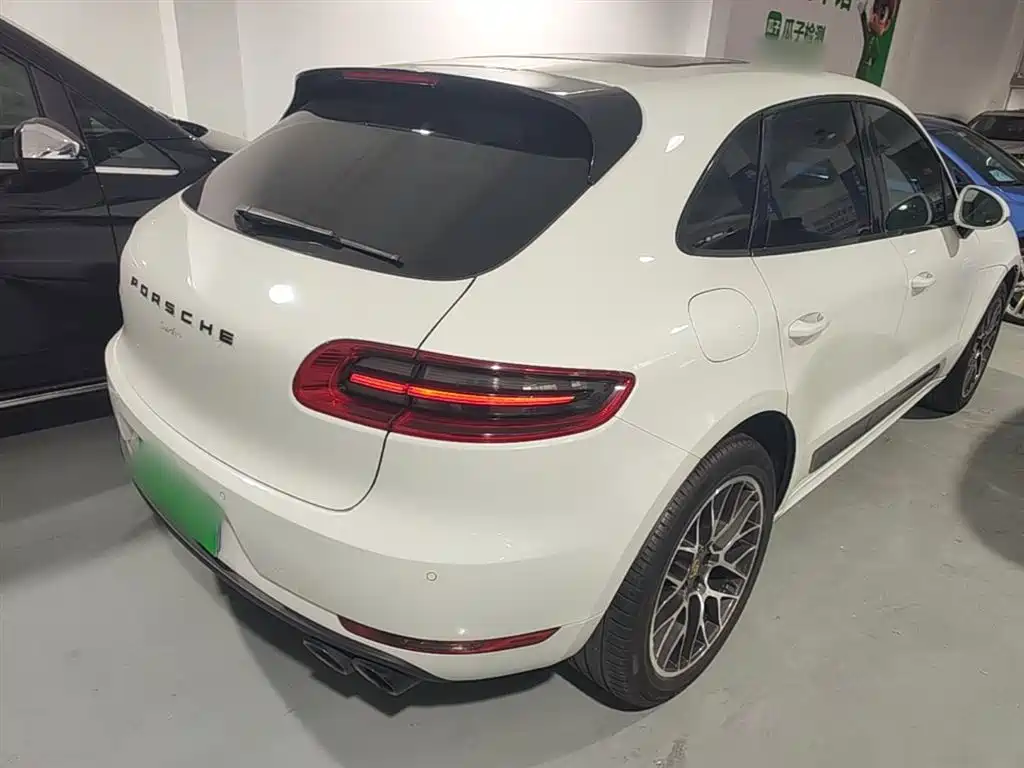 Porsche Macan 2015 — фото 7