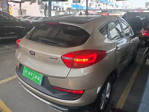 Geely Emgrand GS 2018