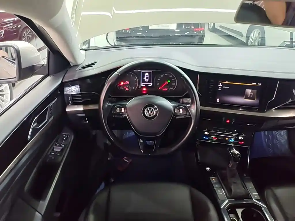 Volkswagen Passat 2020