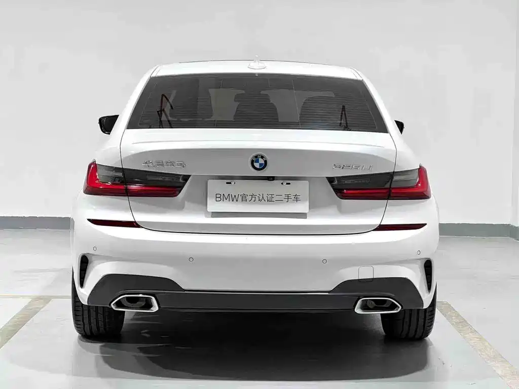 BMW 3 Series 2021