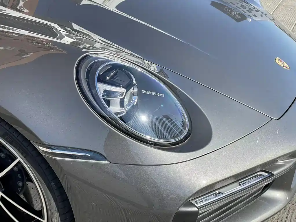 Porsche 911 2021 — фото 7