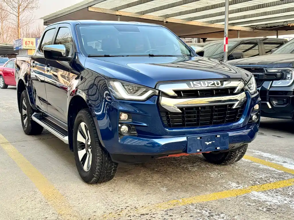 Isuzu D-MAX 2023 — фото 3