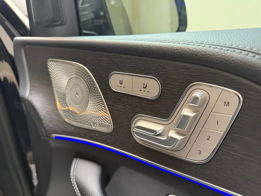 Mercedes-Benz GLS 2023 — фото 10