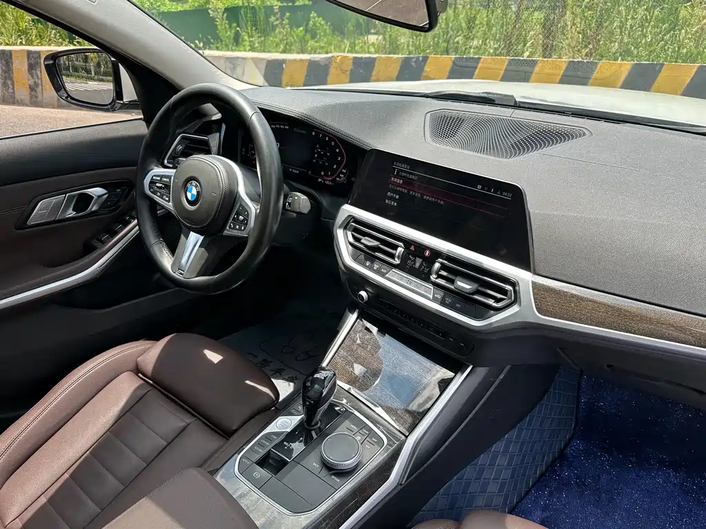 BMW 3 Series 2020 — фото 13