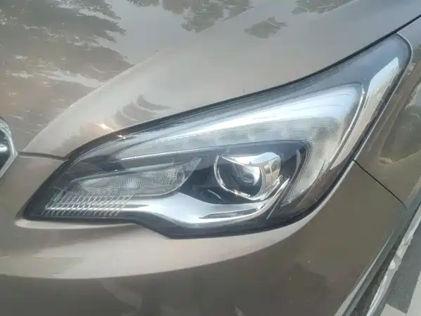 Buick Envision Plus 2020