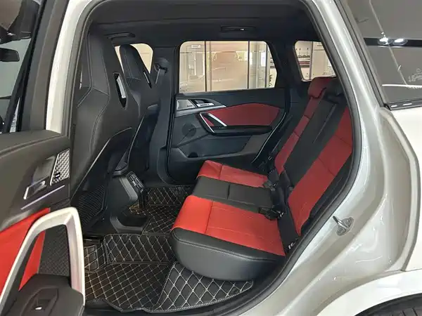 BMW X1 M35Li 2025