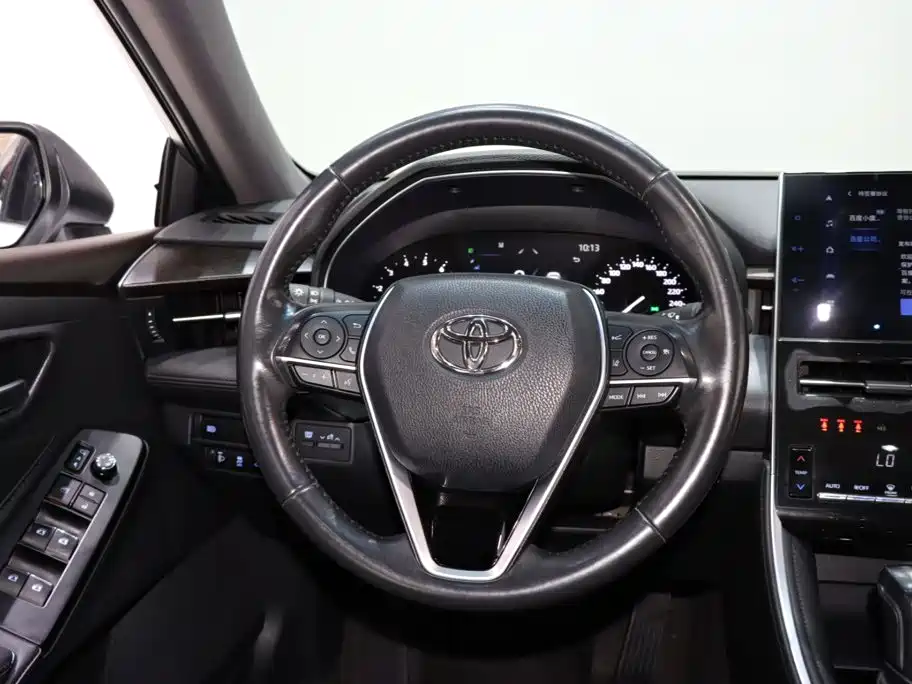 Toyota Avalon 2023 — фото 13