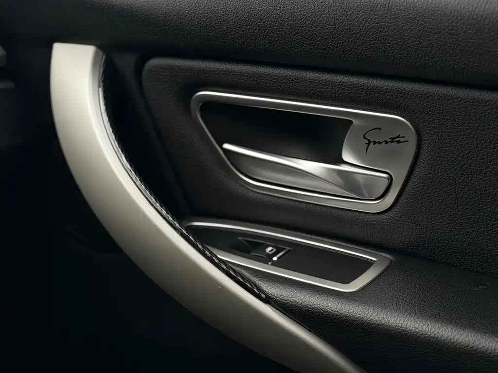 BMW 3 Series 2016 — фото 21