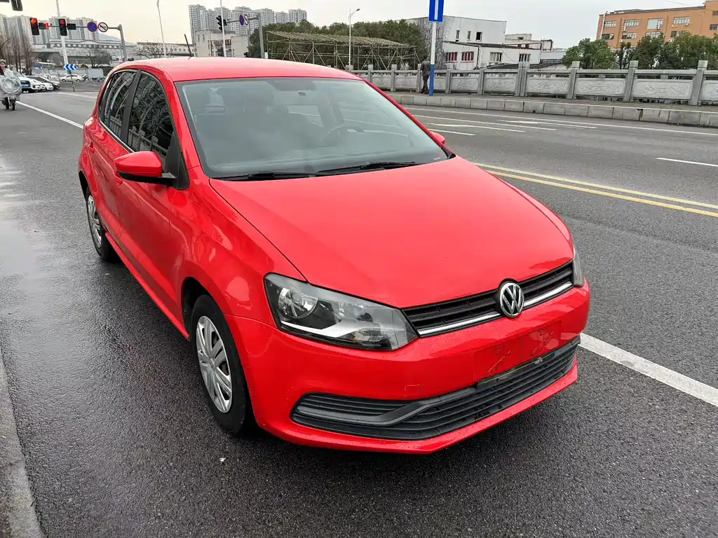 Volkswagen Polo 2017 — фото 2