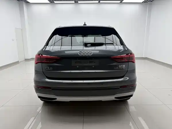 Audi Q3 2022