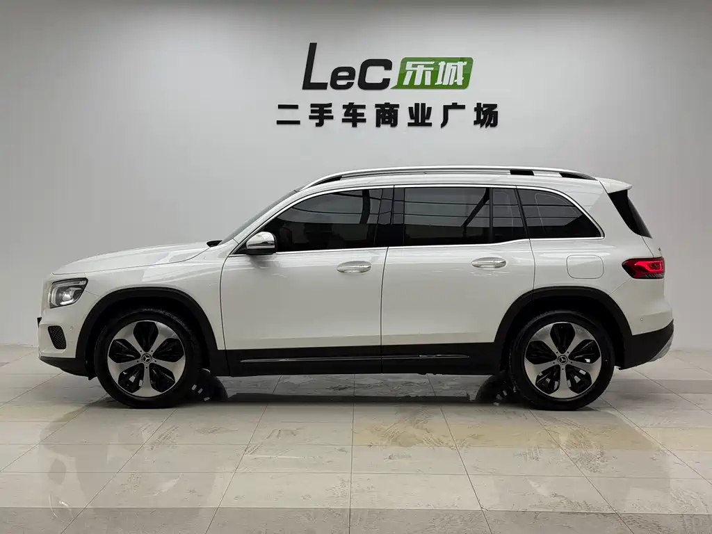 Mercedes-Benz GLB 2022