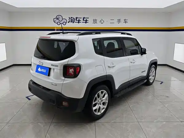 Jeep Freeman 2018