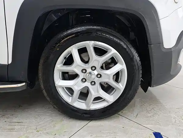 Jeep Freeman 2018