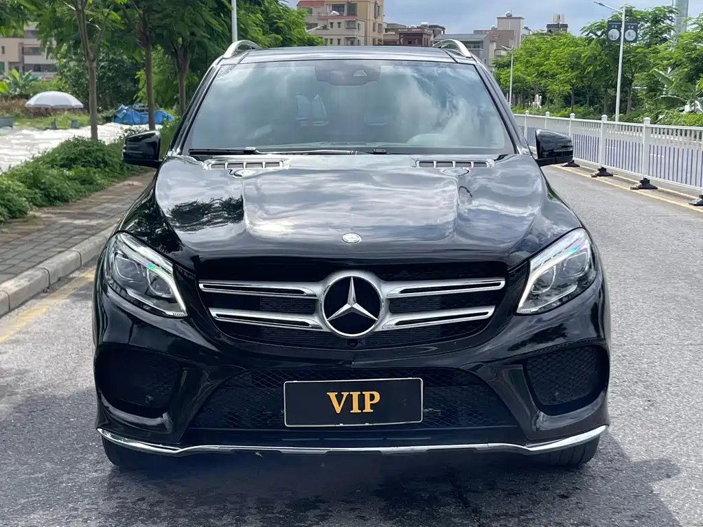 Mercedes-Benz GLE 2018 — фото 2