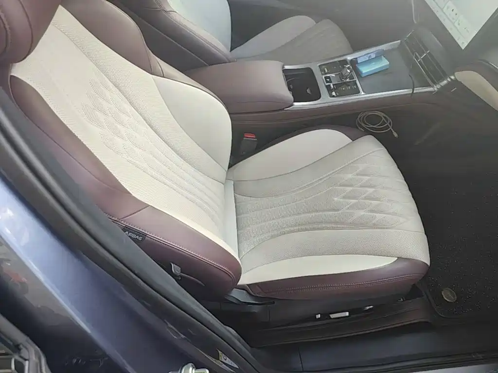 BYD Seal 2023 — фото 25
