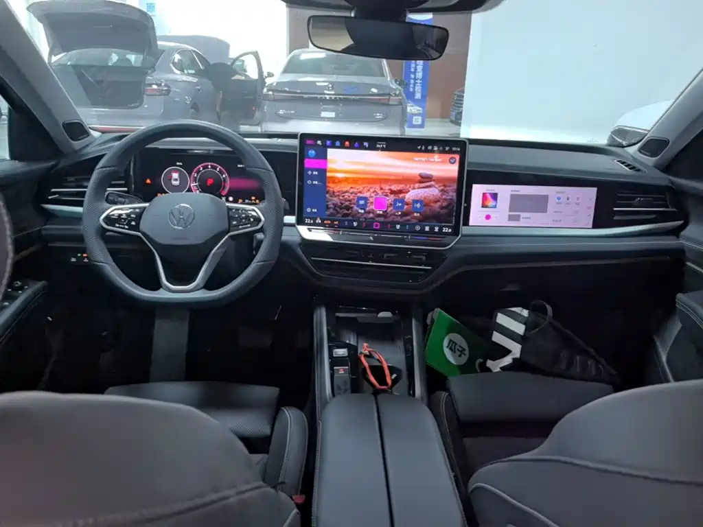 Volkswagen Passat 2025