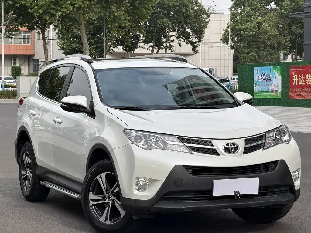 Toyota RAV4 2016
