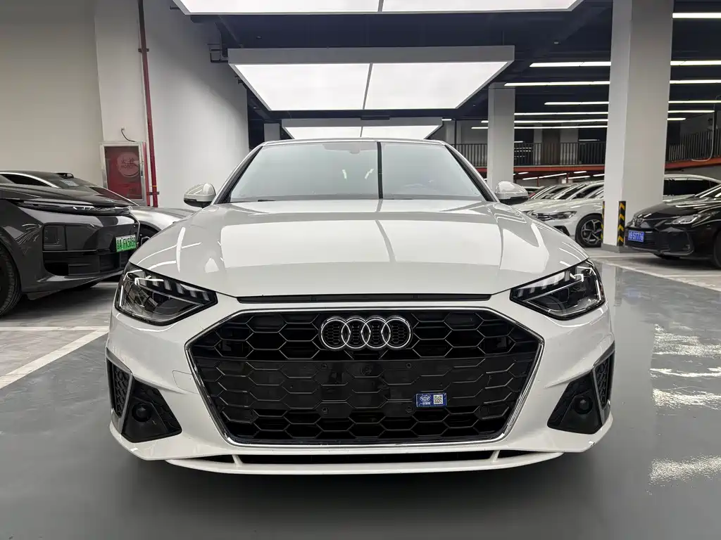 Audi A4L 2023