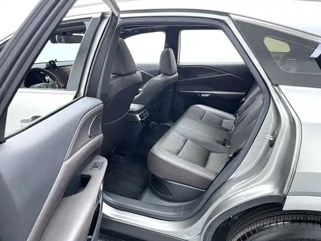 Lexus RX 2023 — фото 13