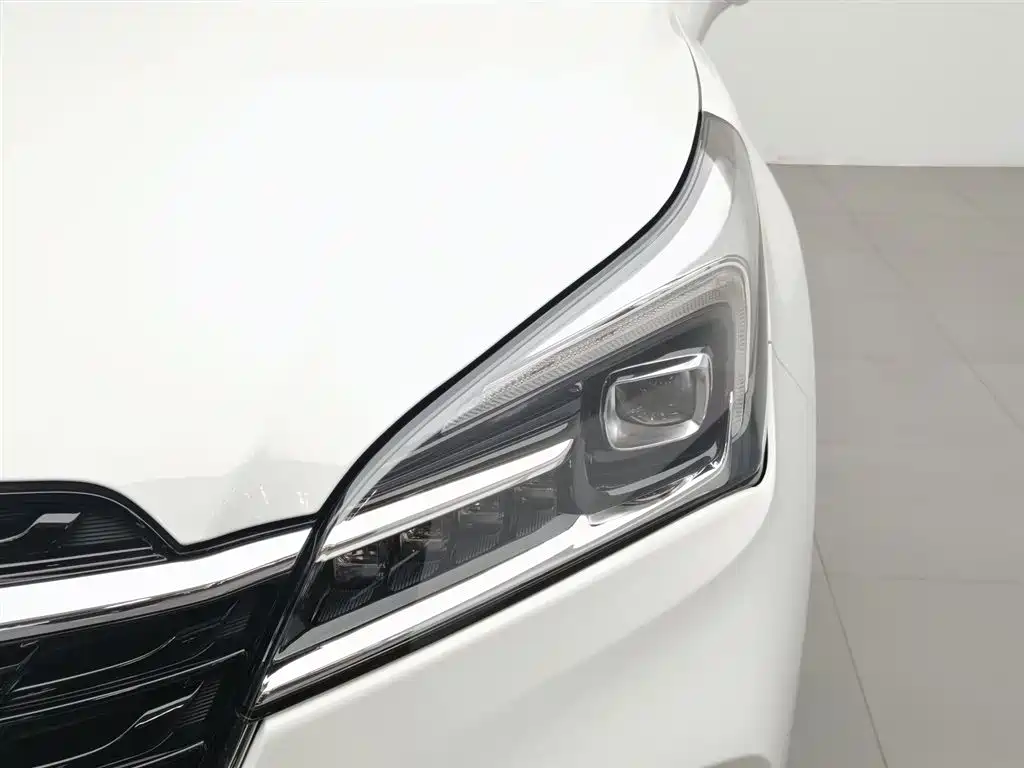 Buick Envision Plus 2021