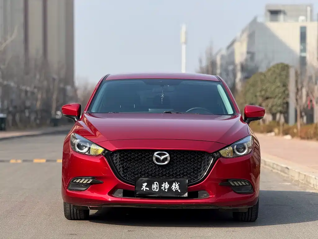 Mazda 3 Axela 2018 — фото 2