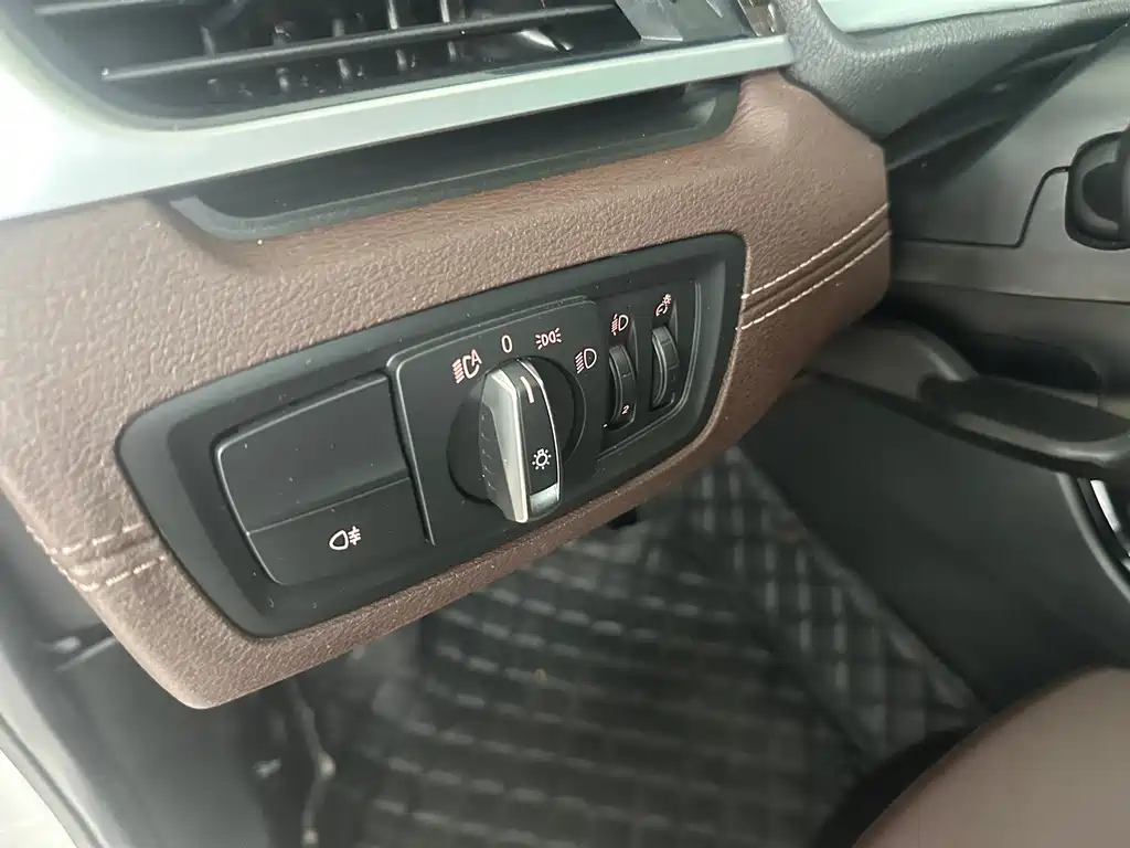 BMW X1 2021 — фото 19