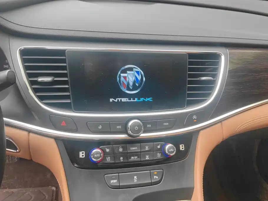 Buick LaCrosse 2016 — фото 13