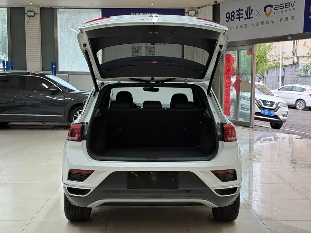 Volkswagen T-Roc 2022 — фото 24