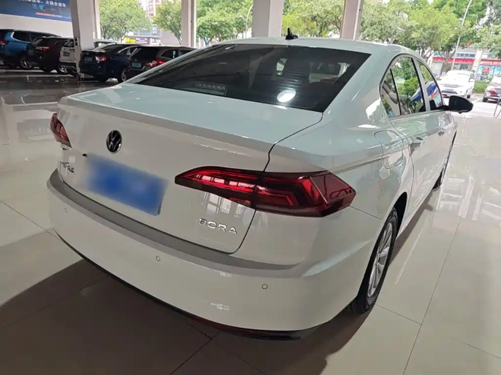Volkswagen Bora 2022