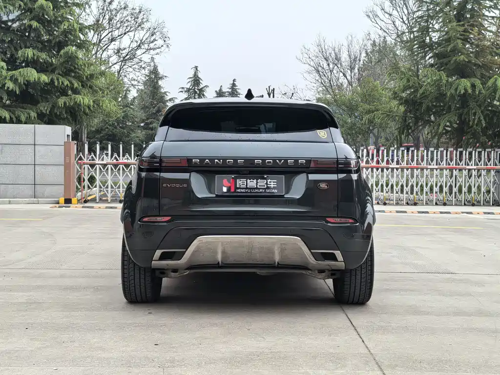 Land Rover Evoque 2025 — фото 25