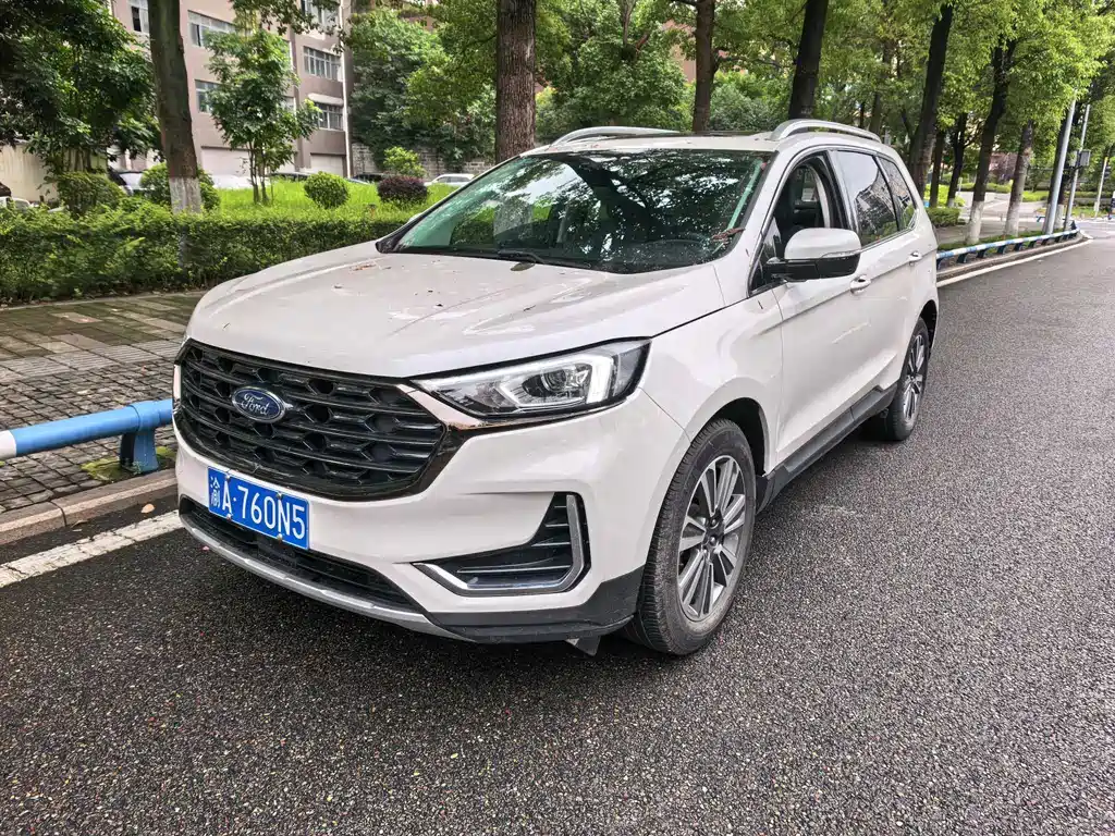 Ford Edge 2022