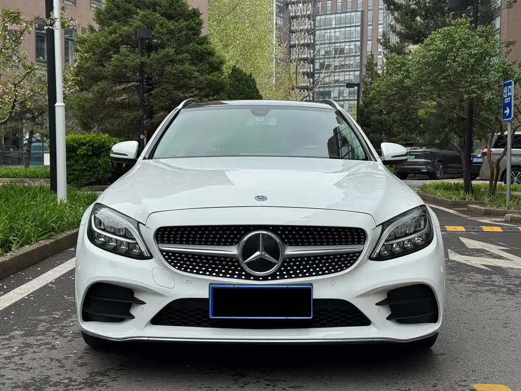 Mercedes-Benz C-Class 2019 — фото 2