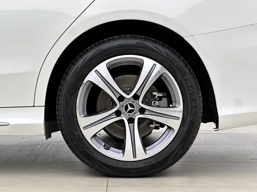 Mercedes-Benz C-Class 2020 — фото 13
