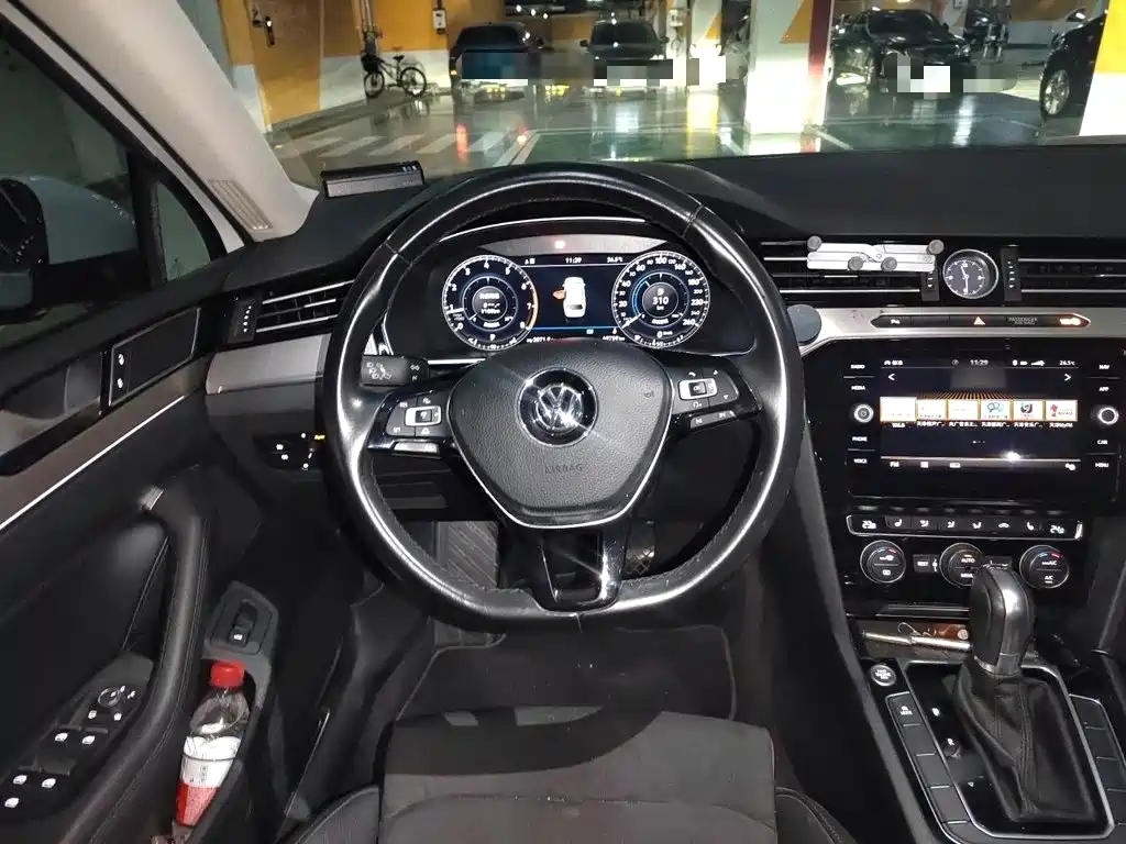 Volkswagen Viloran 2018 — фото 11