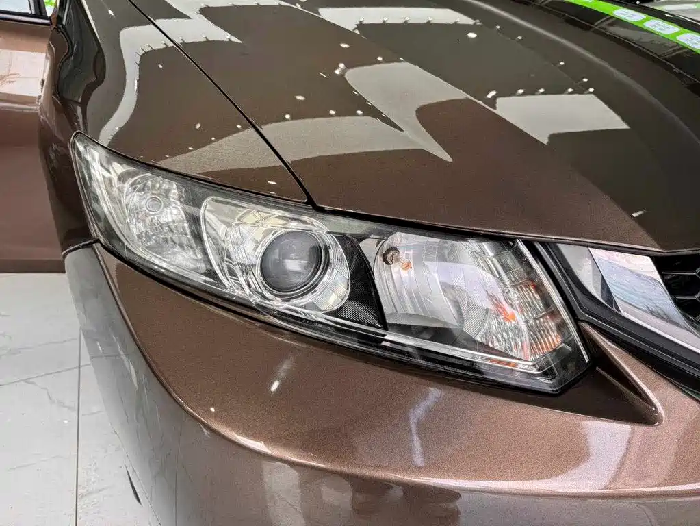 Honda Civic 2015 — фото 25