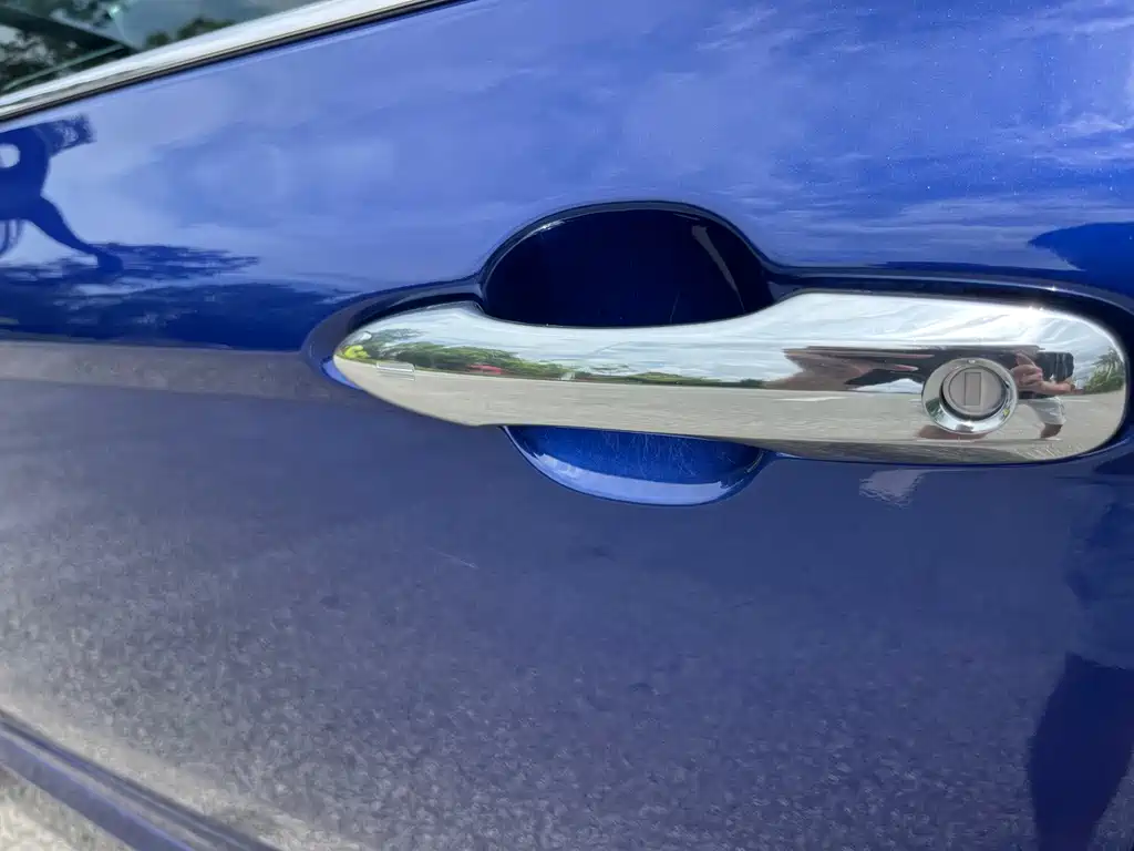 Toyota Camry 2018 — фото 12