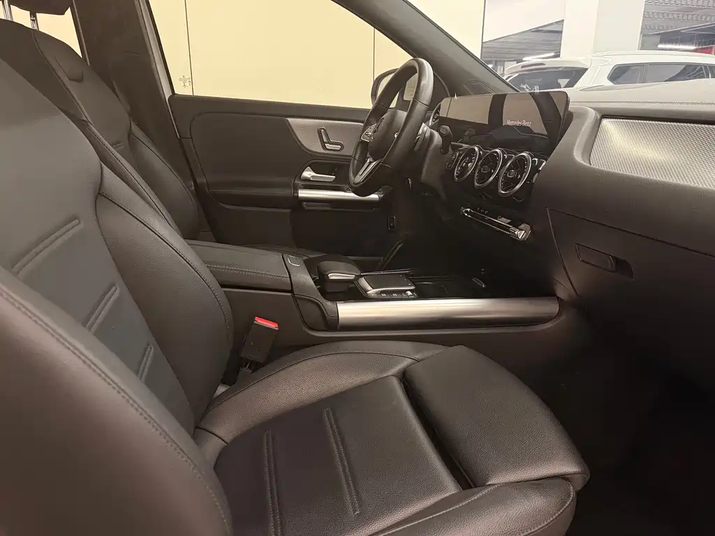 Mercedes-Benz GLA 2022 — фото 10