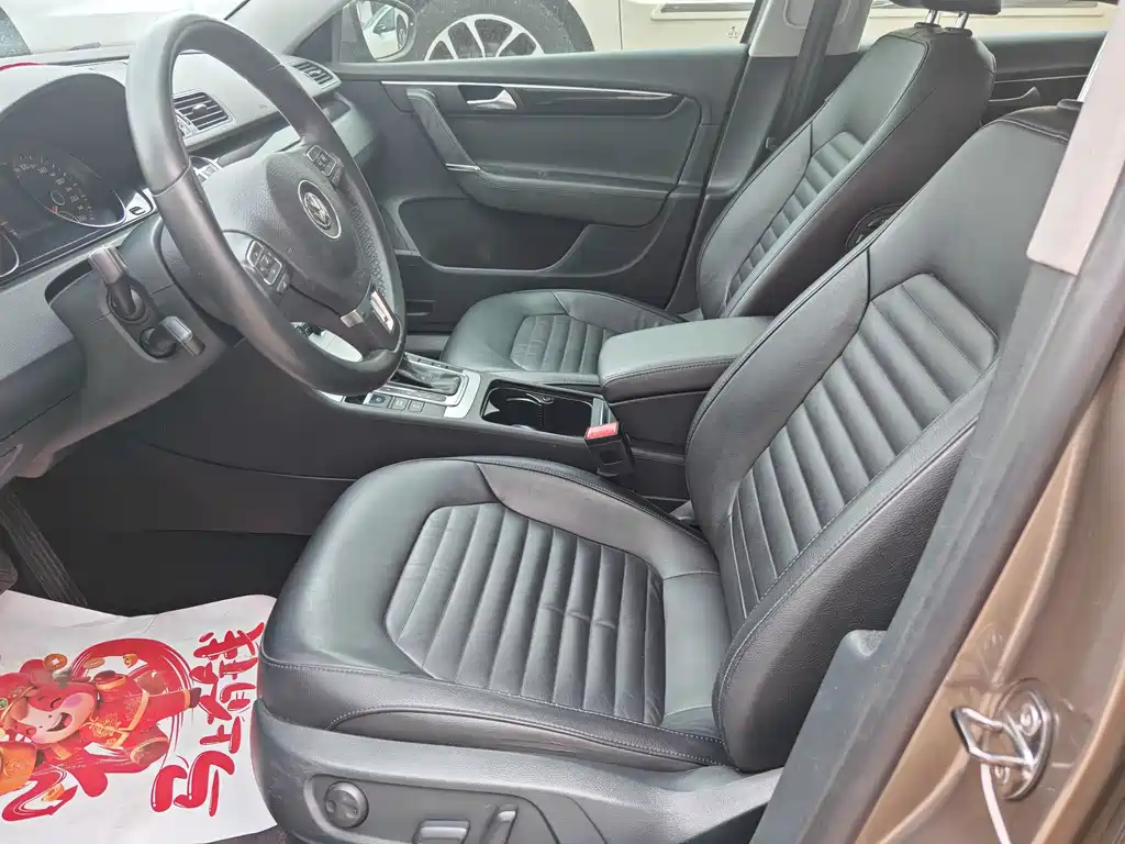 Volkswagen Magotan 2014