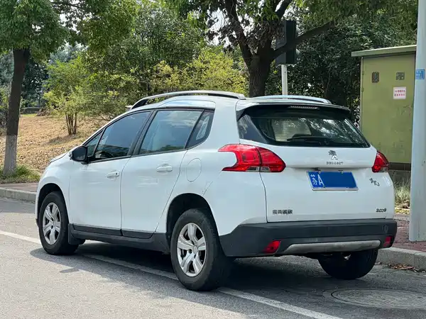 Peugeot 2008 2014