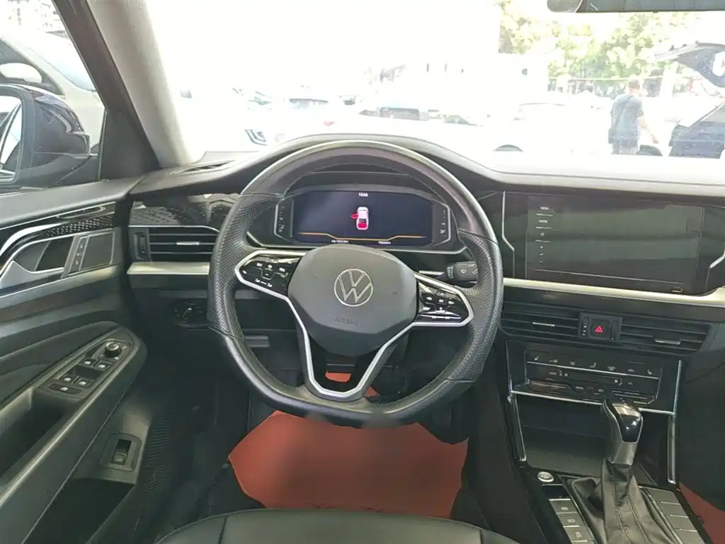Volkswagen Passat 2023 — фото 11