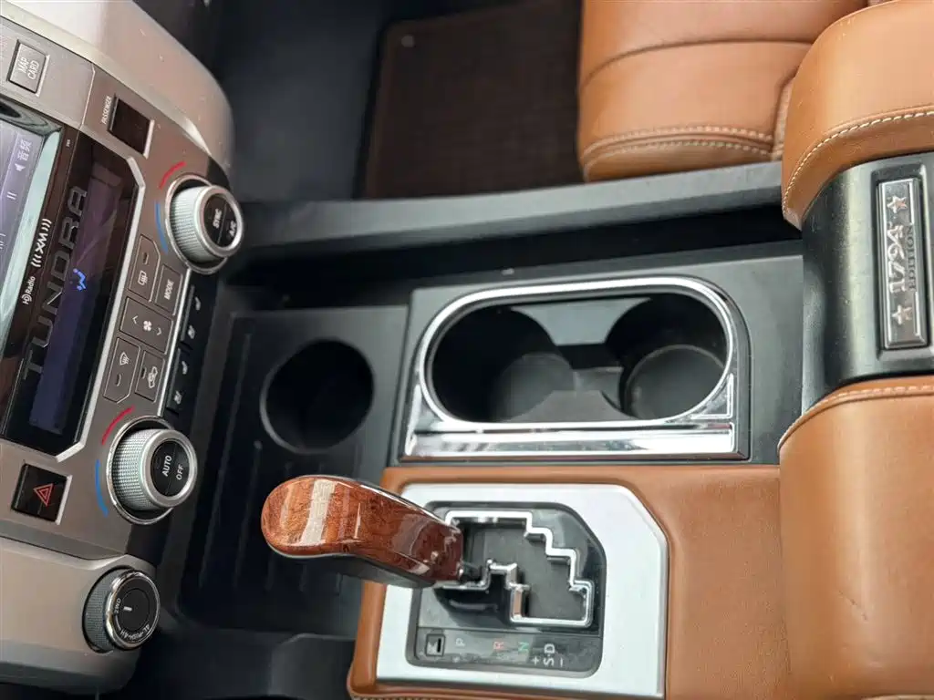 Toyota Tantu 2014 — фото 13