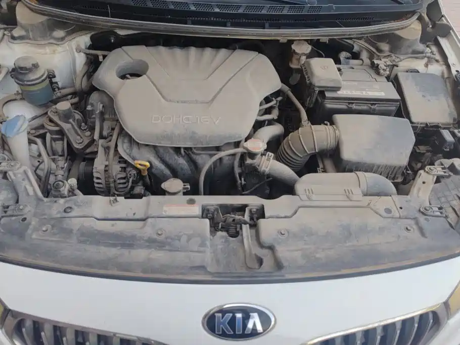 Kia K3 2015 — фото 10