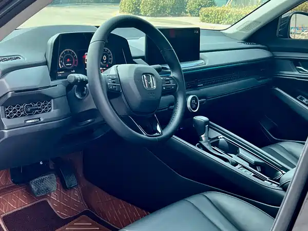 Honda Accord 2023