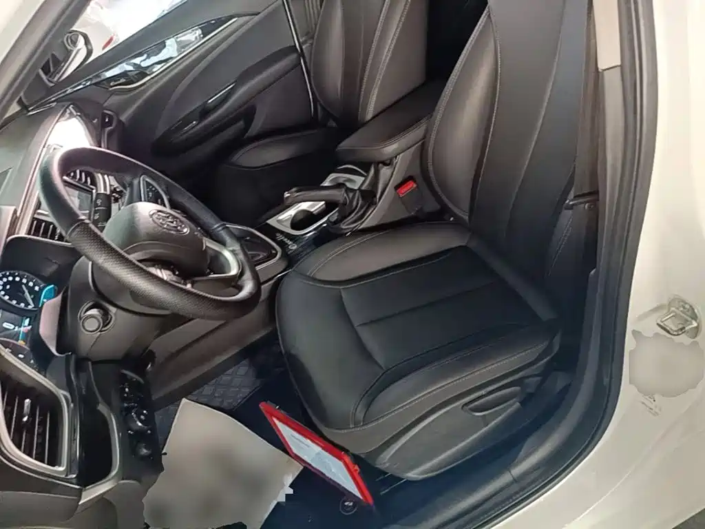 Buick Excelle GT 2022 — фото 15