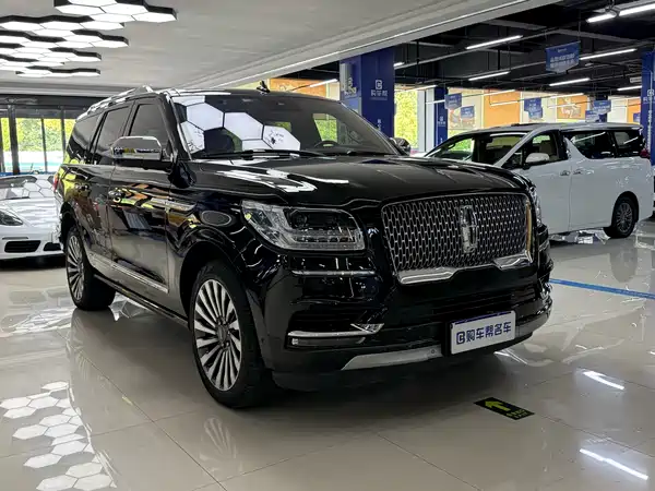 Lincoln Navigator 2019